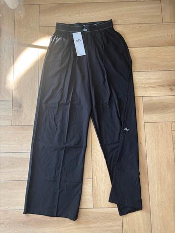 Alo Yoga Suit Up Broek - Nieuw! beschikbaar voor biedingen