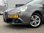 Alfa Romeo Giulietta 1.6 JTDm Distinctive EXPORT CLIMA CRUIS, Origineel Nederlands, Te koop, Emergency brake assist, Zilver of Grijs