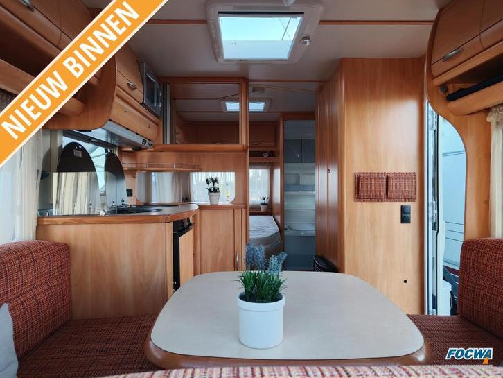 Fendt Saphir 470 TFB Fransbed Zit Cassetteluif, Caravans en Kamperen, Caravans, Bedrijf, tot en met 4, 1000 - 1250 kg, Rondzit