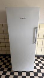 Grote goedwerkende Bosch koelkast 4 jaar vaste prijs 80 euro, Zonder vriesvak, 200 liter of meer, Zo goed als nieuw, 160 cm of meer