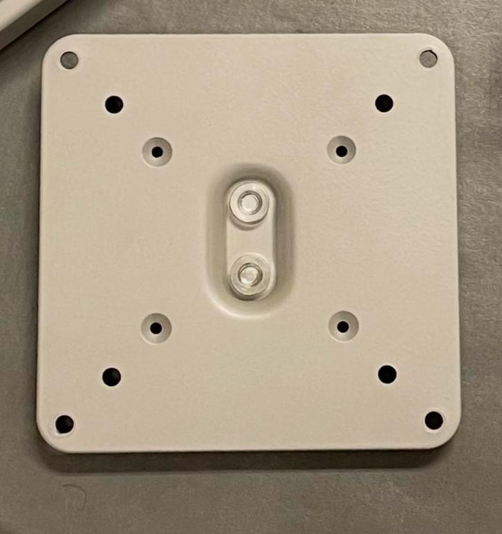 Vesa bevestigsngsplaten voor o.a.  Humanscale M2 & M8, Computers en Software, Monitoren, Zo goed als nieuw, 60 Hz of minder, Overige typen