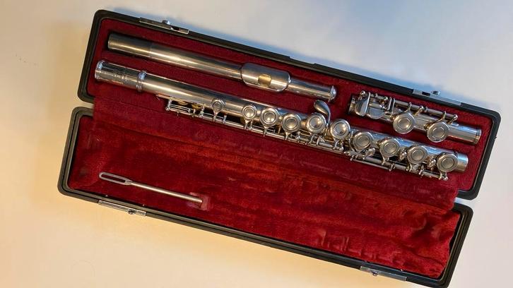 Yamaha 211S, Muziek en Instrumenten, Blaasinstrumenten | Dwarsfluiten en Piccolo's, Zo goed als nieuw, Ophalen of Verzenden