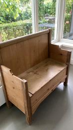 Oud grenen klepbankje, Ophalen