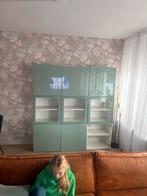 Groene wandkast met glazen deuren, Huis en Inrichting, Kasten | Buffetkasten, Ophalen, Kunststof, 200 cm of meer, 150 tot 200 cm