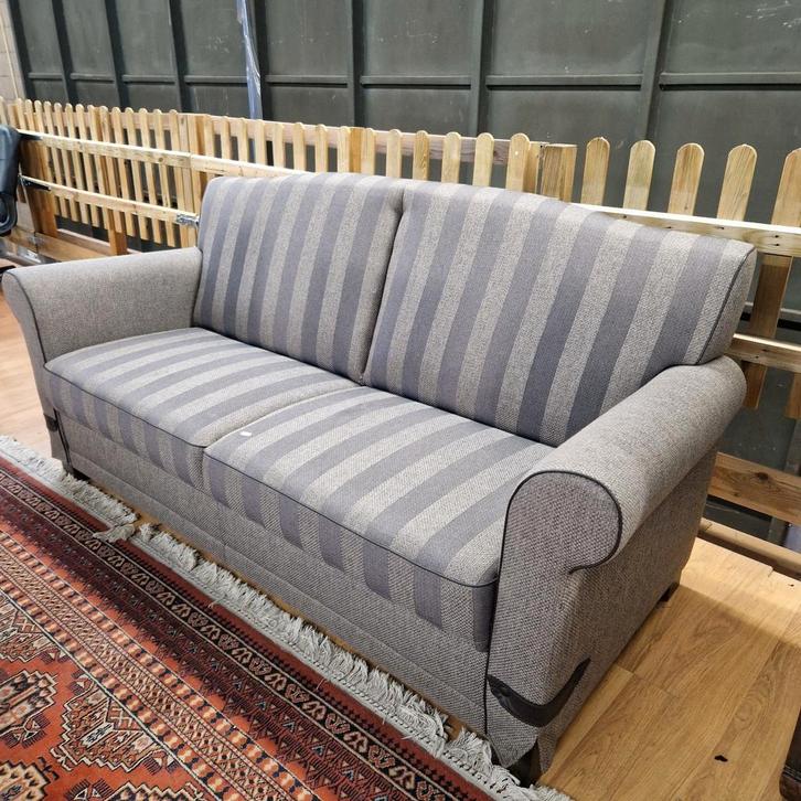 Gestreepte Engelse bank, Huis en Inrichting, Banken | Sofa's en Chaises Longues, Zo goed als nieuw, Ophalen