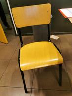 Stevige houten schoolstoel, Ophalen, Gebruikt, Bruin, Schoolstoel