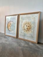 Set vintage zon & maan posters in lijst – astrologie thema, Ophalen, 50 tot 75 cm, Zo goed als nieuw, 50 tot 75 cm