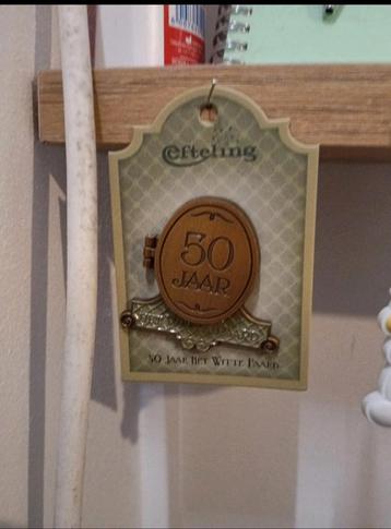 50 jaar witte paard pin  beschikbaar voor biedingen