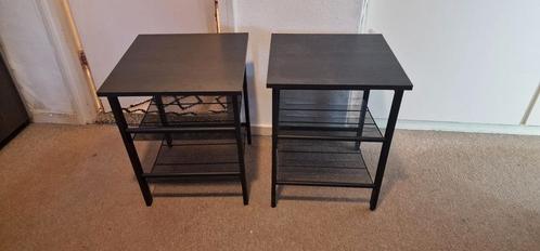 2 Zwarte Nachtkastjes met Metalen Onderstel, Huis en Inrichting, Slaapkamer | Nachtkastjes, Gebruikt, Minder dan 55 cm, Minder dan 45 cm