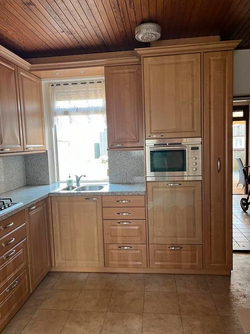 Nette keuken. Per direct beschikbaar!, Huis en Inrichting, Keuken | Complete keukens, Gebruikt, Ophalen