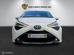 Toyota Aygo 1.0 VVT-i x-play, Voorwielaandrijving, Startonderbreker, Stof, Gebruikt