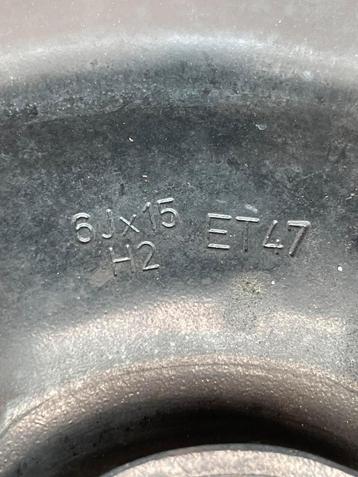 8 banden op stalen velgen ET 47 15 inch 6j 5 gats beschikbaar voor biedingen