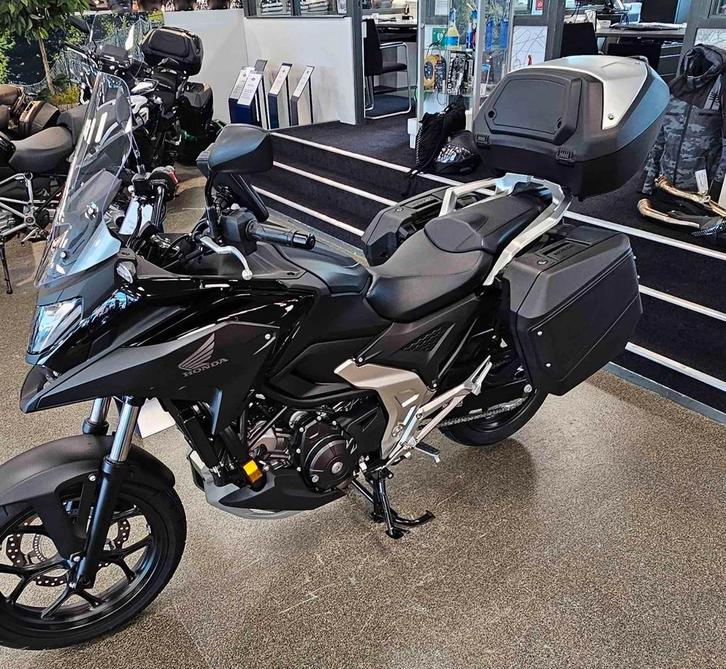 Honda NC750X - Handgeschakelde 2024, Motoren, Motoren | Honda, Particulier, Toermotor, Ophalen