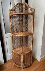 Rieten hoekkast met planken en deuren - veel opbergruimte, Ophalen