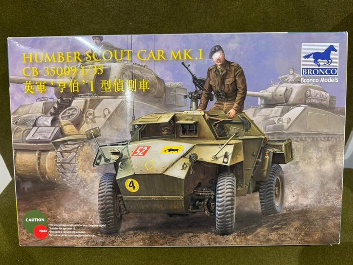 Bronco 1/35 Humber Scout car MK 1 + interior & engine set, Hobby en Vrije tijd, Modelbouw | Auto's en Voertuigen, Nieuw, Tank