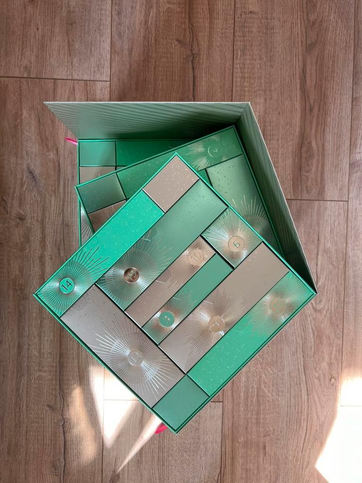Bijenkorf & SpaceNK Adventskalender Advent Calender - leeg, Sieraden, Tassen en Uiterlijk, Uiterlijk | Cosmetica en Make-up, Nieuw