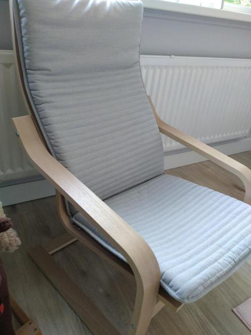 Zeer nette Poang faulteuil, Huis en Inrichting, Fauteuils, Gebruikt, Hout, Stof, 50 tot 75 cm, Minder dan 75 cm, Ophalen