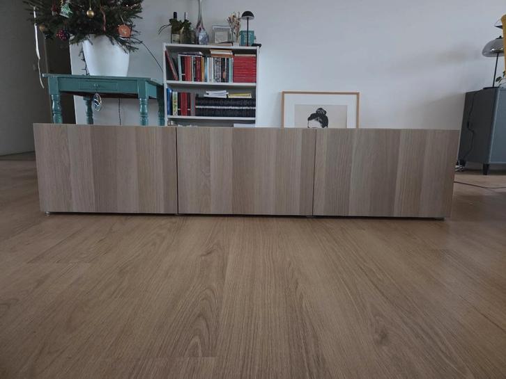 Ikea Besta TV Kast, Huis en Inrichting, Kasten | Televisiemeubels, Zo goed als nieuw, Minder dan 100 cm, 150 tot 200 cm, 25 tot 50 cm