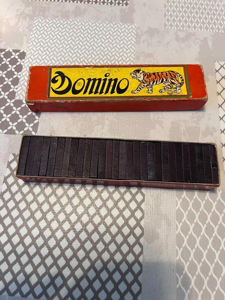 Tiger Vintage Dominospel, Made in Germany *Volledig*, Antiek en Kunst, Antiek | Speelgoed, Ophalen of Verzenden