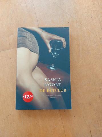 De eetclub (Saskia Noort) beschikbaar voor biedingen