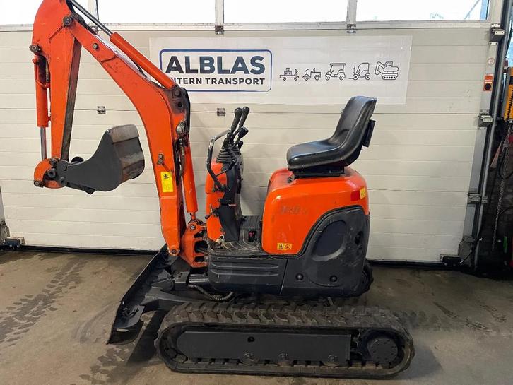 Kubota U10-3 minigraver CW00 wissel met bakken, Zakelijke goederen, Machines en Bouw | Kranen en Graafmachines, Graafmachine