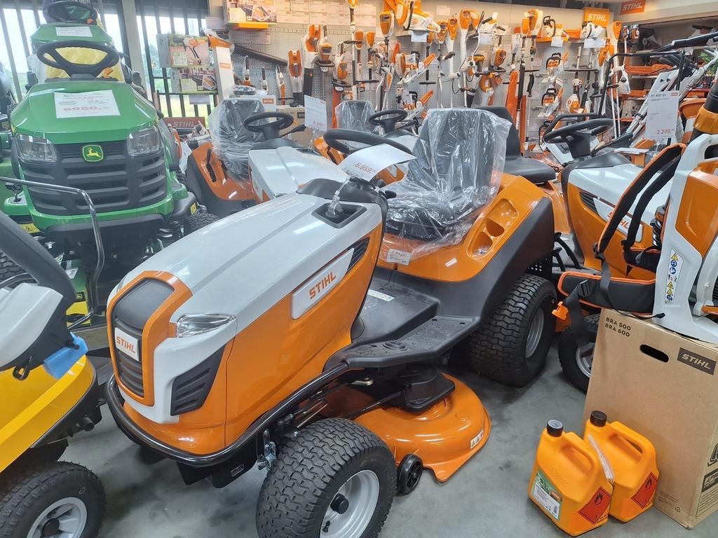 Stihl RT 6112 ZL, Tuin en Terras, Zitmaaiers, Nieuw, 90 tot 120 cm, Elektrische starter, Opvangbak, Ophalen