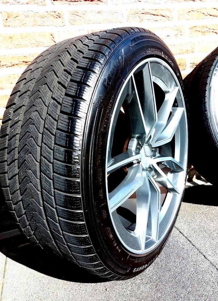 Mercedes-Benz E-klasse W213 19 inch velgen met winterbanden, Auto-onderdelen, Banden en Velgen, Banden en Velgen, Winterbanden