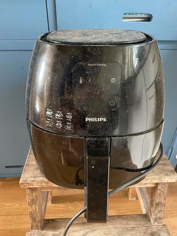 Airfryer Philips werkt goed schoonmaakbeurt nodig beschikbaar voor biedingen