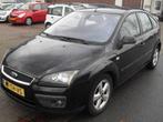 Ford Focus apk 7.26 1.6-16V Futura airco (bj 2006), Auto's, 1596 cc, Gebruikt, 4 cilinders, 620 kg