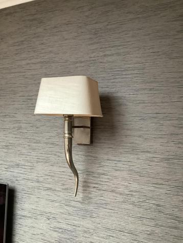 2 wandlampen. beschikbaar voor biedingen