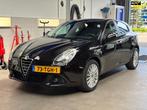 Alfa Romeo Giulietta 1.4T Distinctive, Voorwielaandrijving, Stof, Gebruikt, Zwart