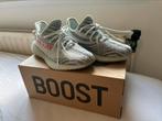 Yeezy Boost 350 V2 Blue Tint maat 38, Blauw, Zo goed als nieuw, Sneakers of Gympen, Ophalen