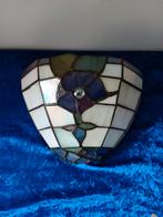 Wandlamp  - Tiffany stijl  - glas in lood, Ophalen of Verzenden, Zo goed als nieuw, Rond, Minder dan 25 cm