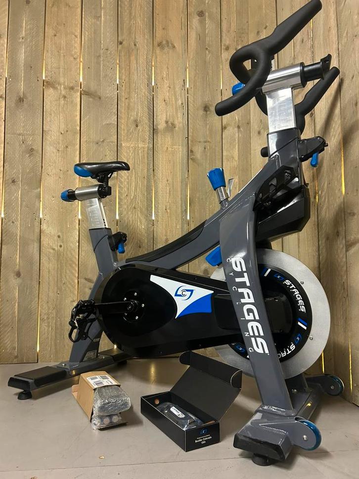 Stages SC spinningbike spinningfiets hometrainer ZWIFT, Sport en Fitness, Fitnessmaterialen, Zo goed als nieuw, Overige typen