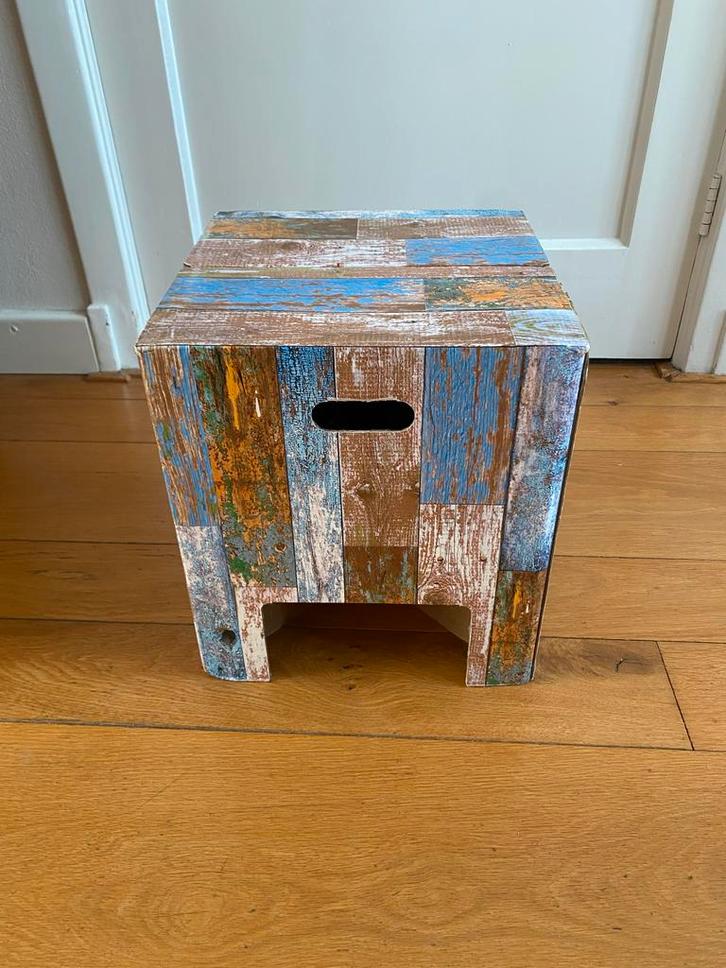 Dutch Design Brand Krukje/Bijzettafel Sloophout, Huis en Inrichting, Stoelen, Gebruikt, Eén, Hout, Overige kleuren, Ophalen