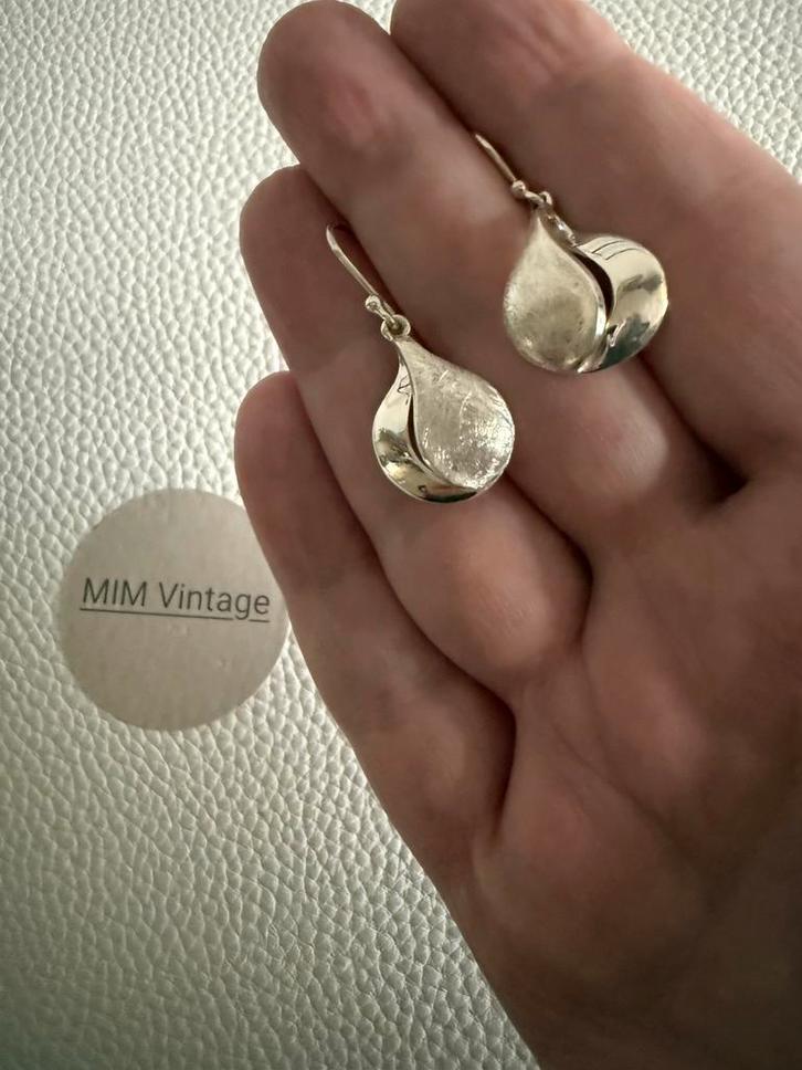 M223/ Zilveren Druppel oorbellen Scandinavië, Sieraden, Tassen en Uiterlijk, Oorbellen, Gebruikt, Zilver, Zilver, Verzenden