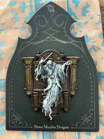 Te koop: Efteling Danse Macabre pin, Ophalen of Verzenden, Zo goed als nieuw, Button of Speldje