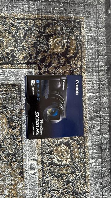 Canon PowerShot SX740 HS Lite Edition Zilver beschikbaar voor biedingen