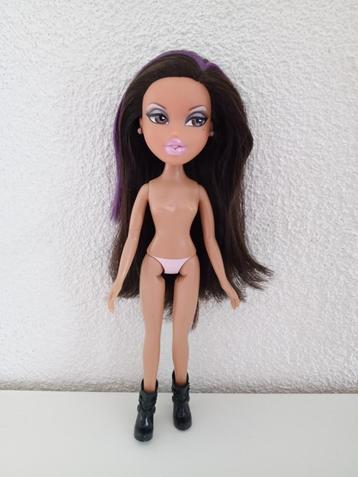 Bratz All Glammed Up Designer Streaks – YASMIN  beschikbaar voor biedingen