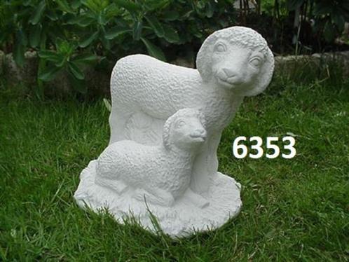 Schaap mama en lammetje, Tuin en Terras, Tuinbeelden, Nieuw, Dierenbeeld, Beton, Ophalen