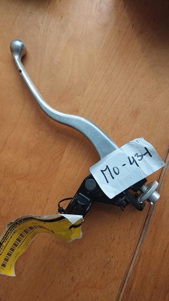 Triumph koppelingshendel T2046509 T2046511 T204658, Motoren, Onderdelen | Overige, Nieuw, Ophalen of Verzenden