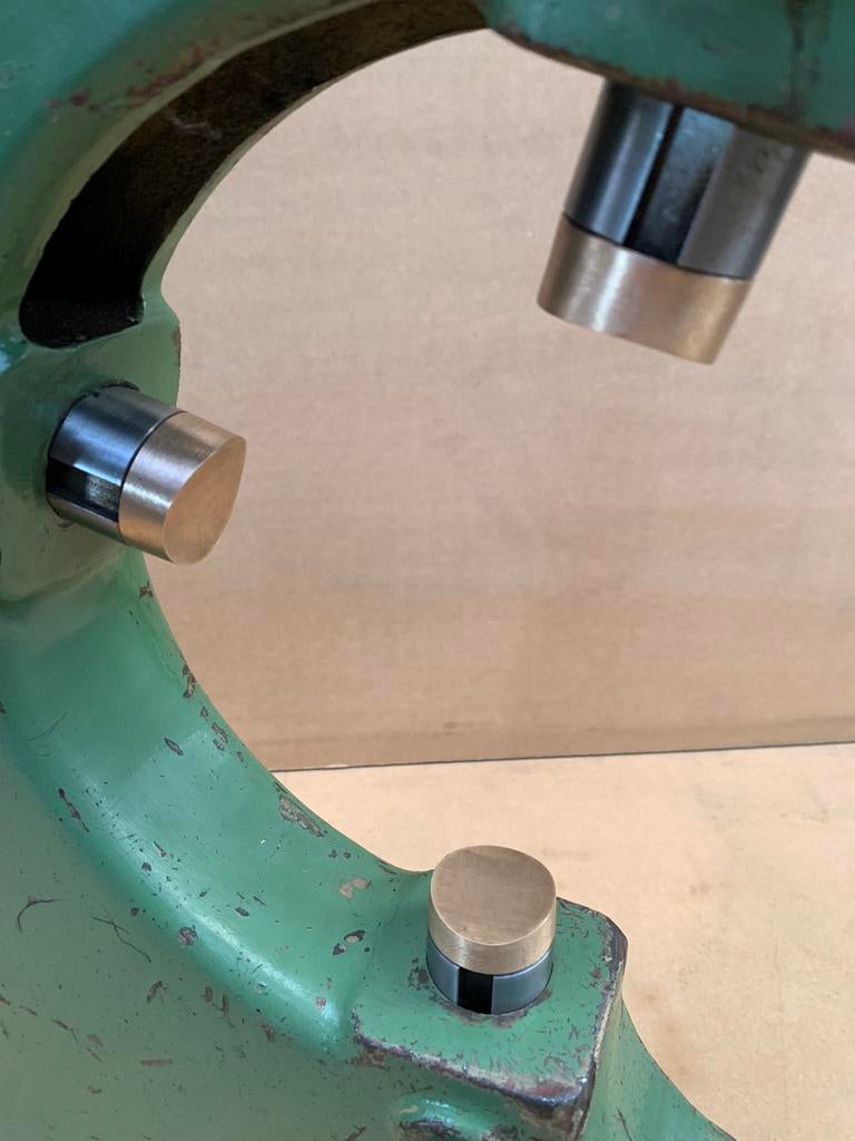 Meelopende bril steunbril  centerhoogte 300 mm merk onbekend, Ophalen, Gebruikt, Metaaldraaibank