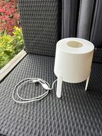 Ikea lampje, Huis en Inrichting, Lampen | Tafellampen, Ophalen, Gebruikt, Kunststof, Minder dan 50 cm
