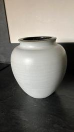 Mobach vaas, Gebruikt, Overige kleuren, Aardewerk of Porselein, Ophalen of Verzenden