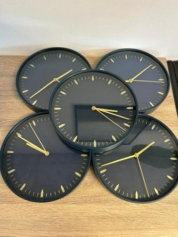 IKEA wandklok SKÄRIG beschikbaar voor biedingen