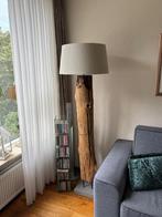 Boomstam staande lamp, Huis en Inrichting, Lampen | Vloerlampen, Ophalen, Zo goed als nieuw, 150 tot 200 cm