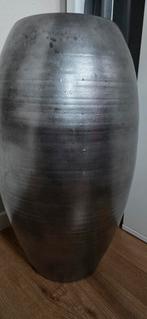 3 Grote potten antraciet/zilver (2 met planten), Huis en Inrichting, Kamerplanten, Ophalen