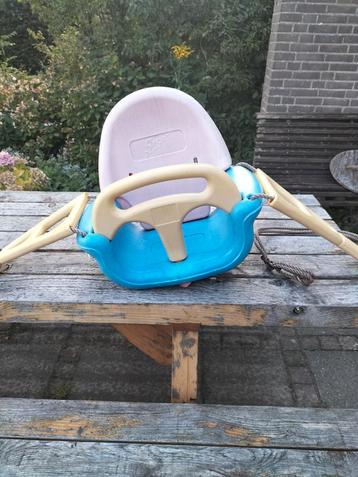 Schommelstoel voor kind beschikbaar voor biedingen