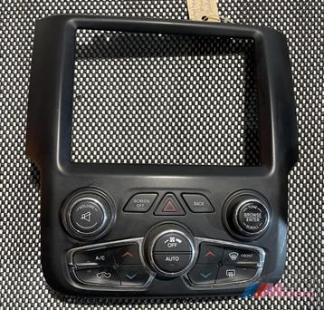 DODGE RAM 1500 KACHEL BEDIENINGSPANEEL 1UJ97DXAF  beschikbaar voor biedingen