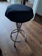 Vintage kruk, Huis en Inrichting, 1 kruk, Ophalen of Verzenden, Zo goed als nieuw, 60 tot 90 cm
